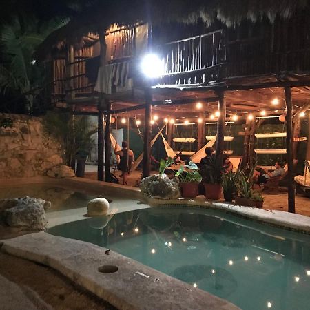 Lobo Inn Tulum Extérieur photo