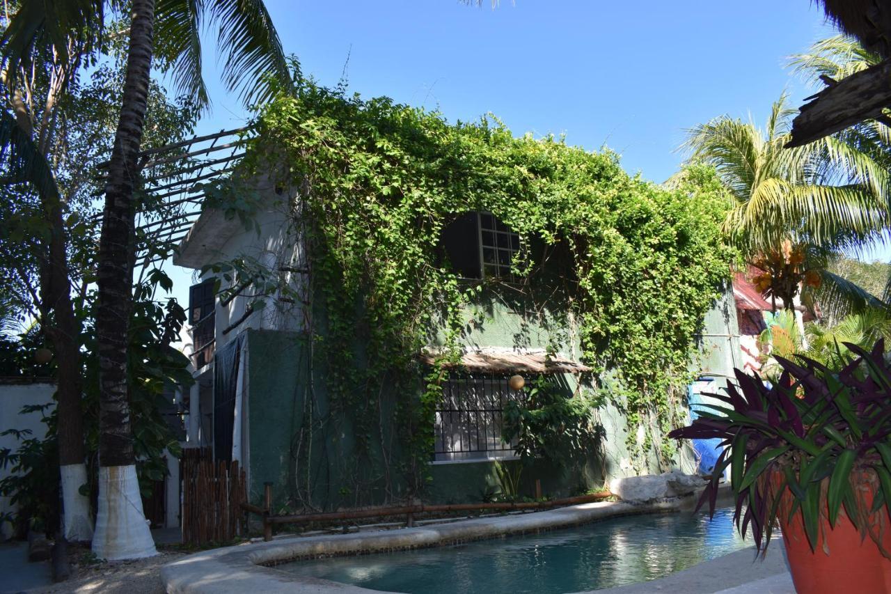 Lobo Inn Tulum Extérieur photo
