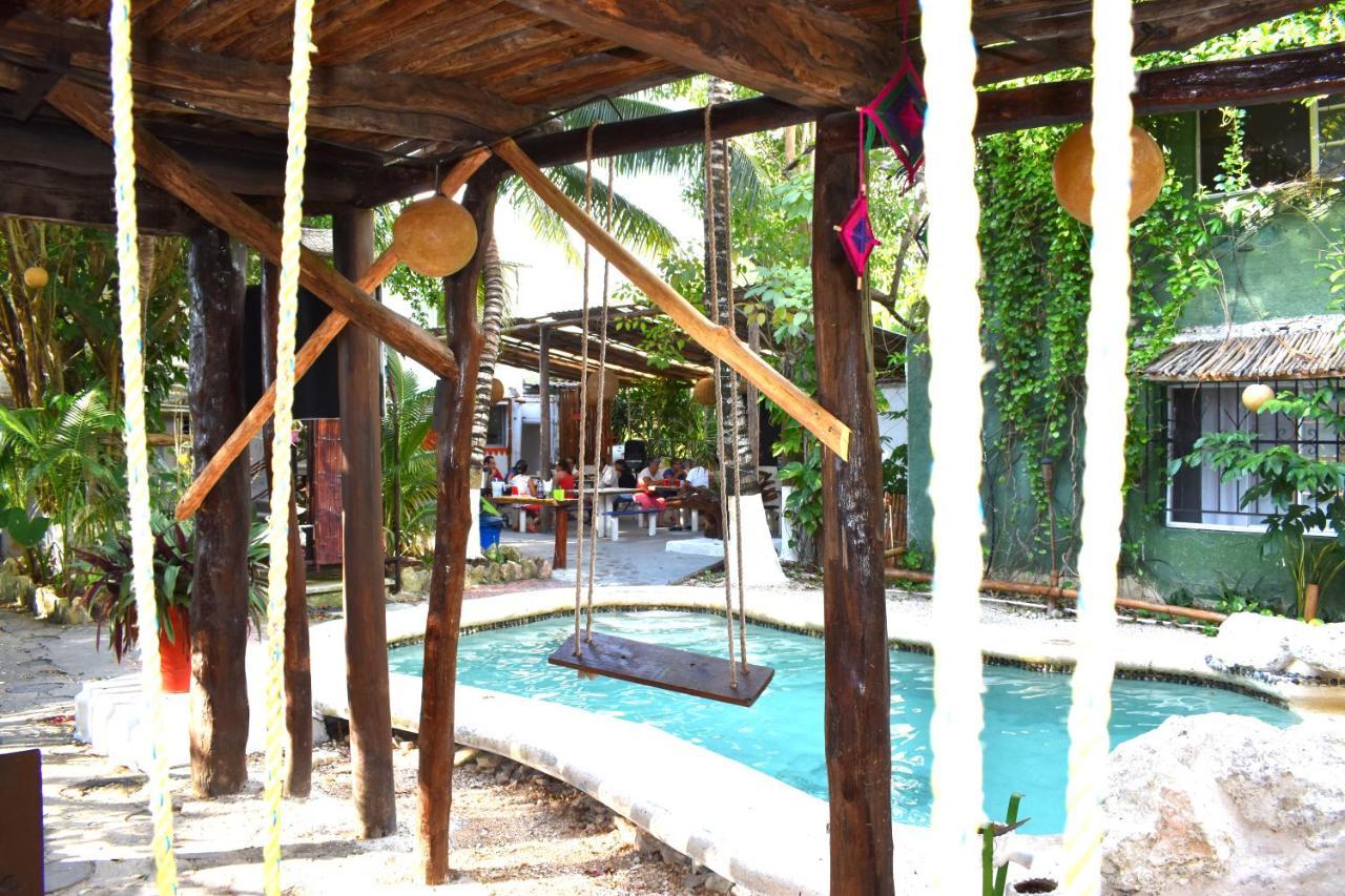Lobo Inn Tulum Extérieur photo