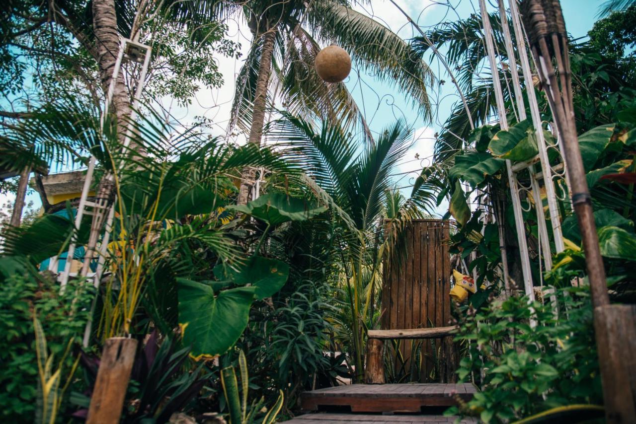 Lobo Inn Tulum Extérieur photo